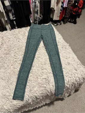 Victoria's Secret Teal Active Leggings